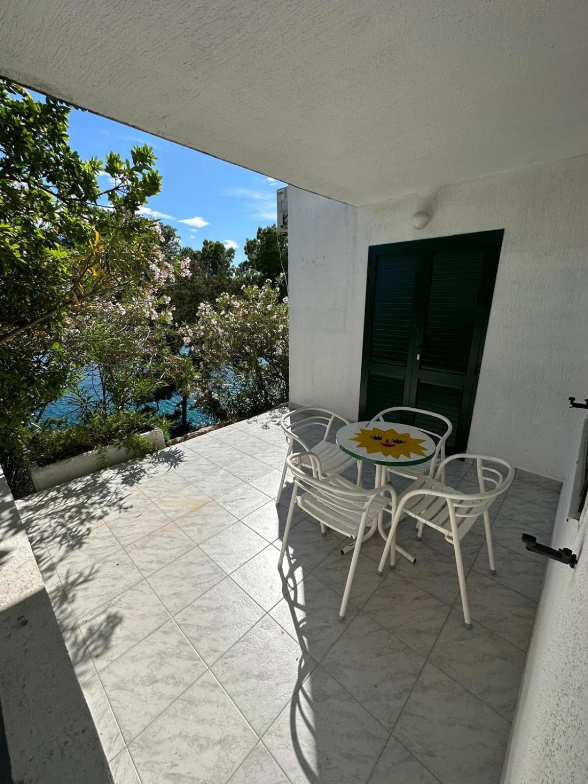 Povlja Bungalows Exterior photo